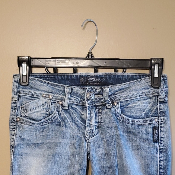 Silver Jeans - Picture 2 of 8